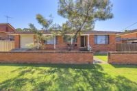 6 Moore Place URUNGA NSW