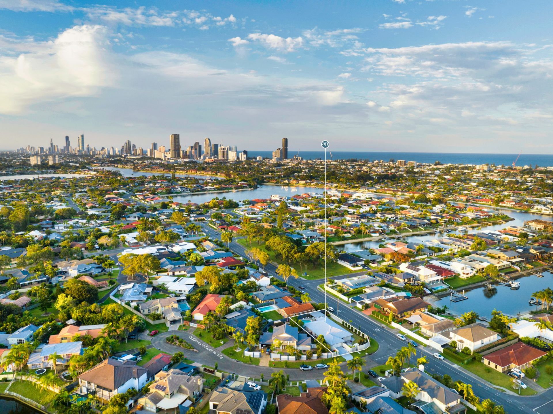 1 Montebello Court, Mermaid Waters - Thumbnail 3