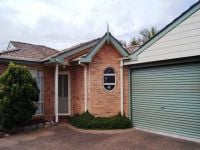 2/42 Errington Avenue, NEW LAMBTON NSW