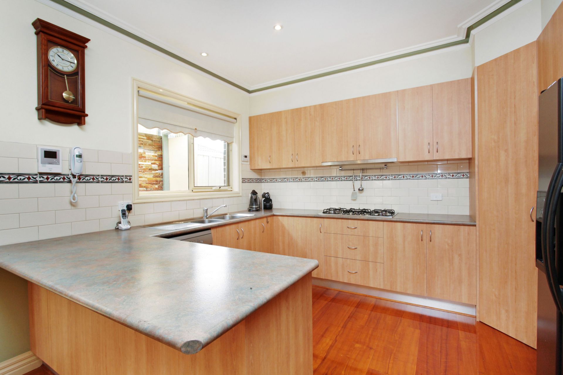 10 Smethwick Green, Caroline Springs - Thumbnail 7