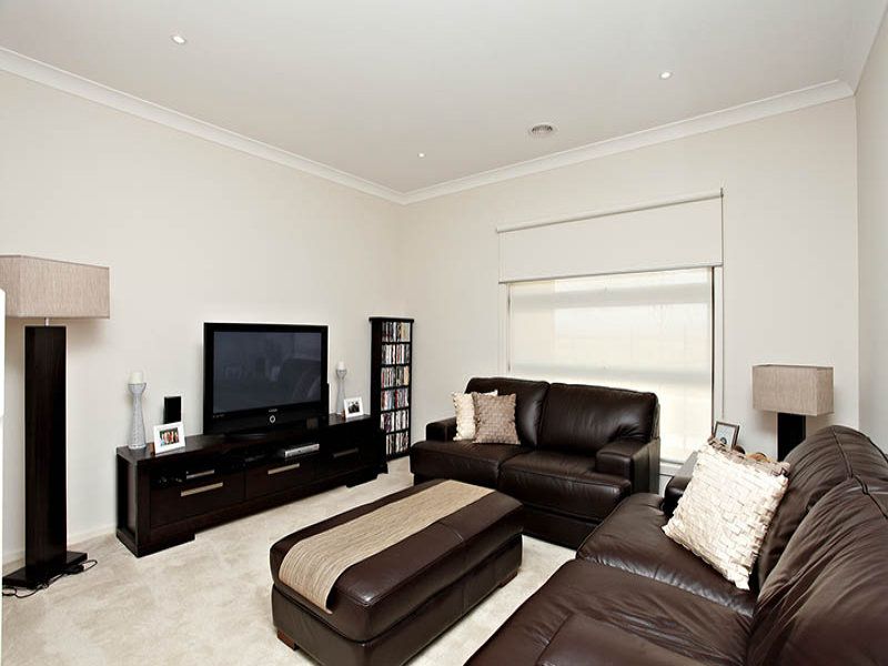 30 Eloura Circuit, Taylors Hill - Thumbnail 5
