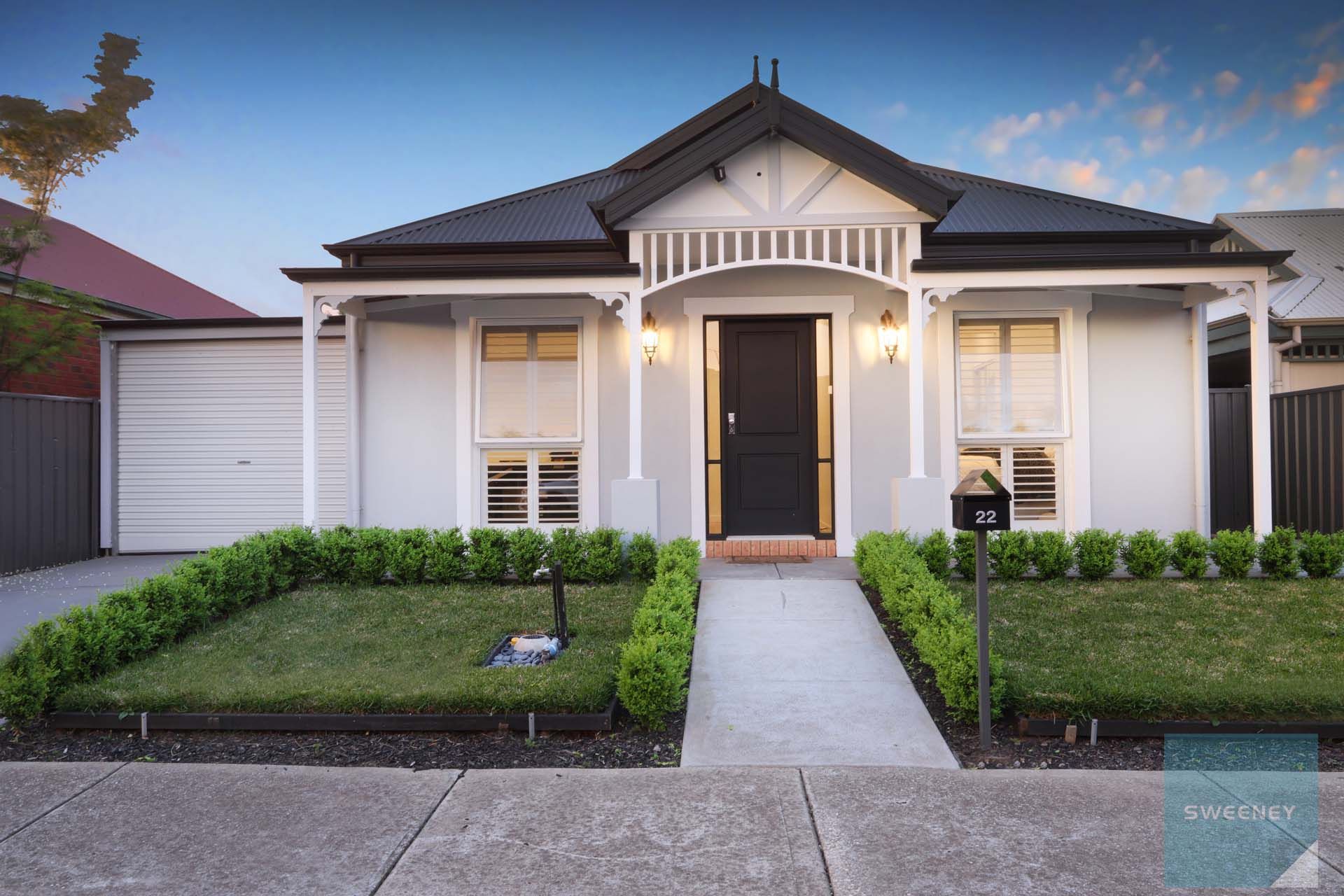 22 Dickerson Way, Caroline Springs - Thumbnail 2