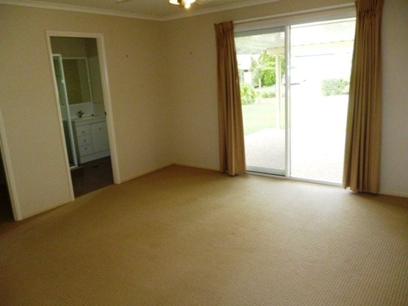 7 Burrajum Place CALOUNDRA WEST QLD, Caloundra West - Thumbnail 5