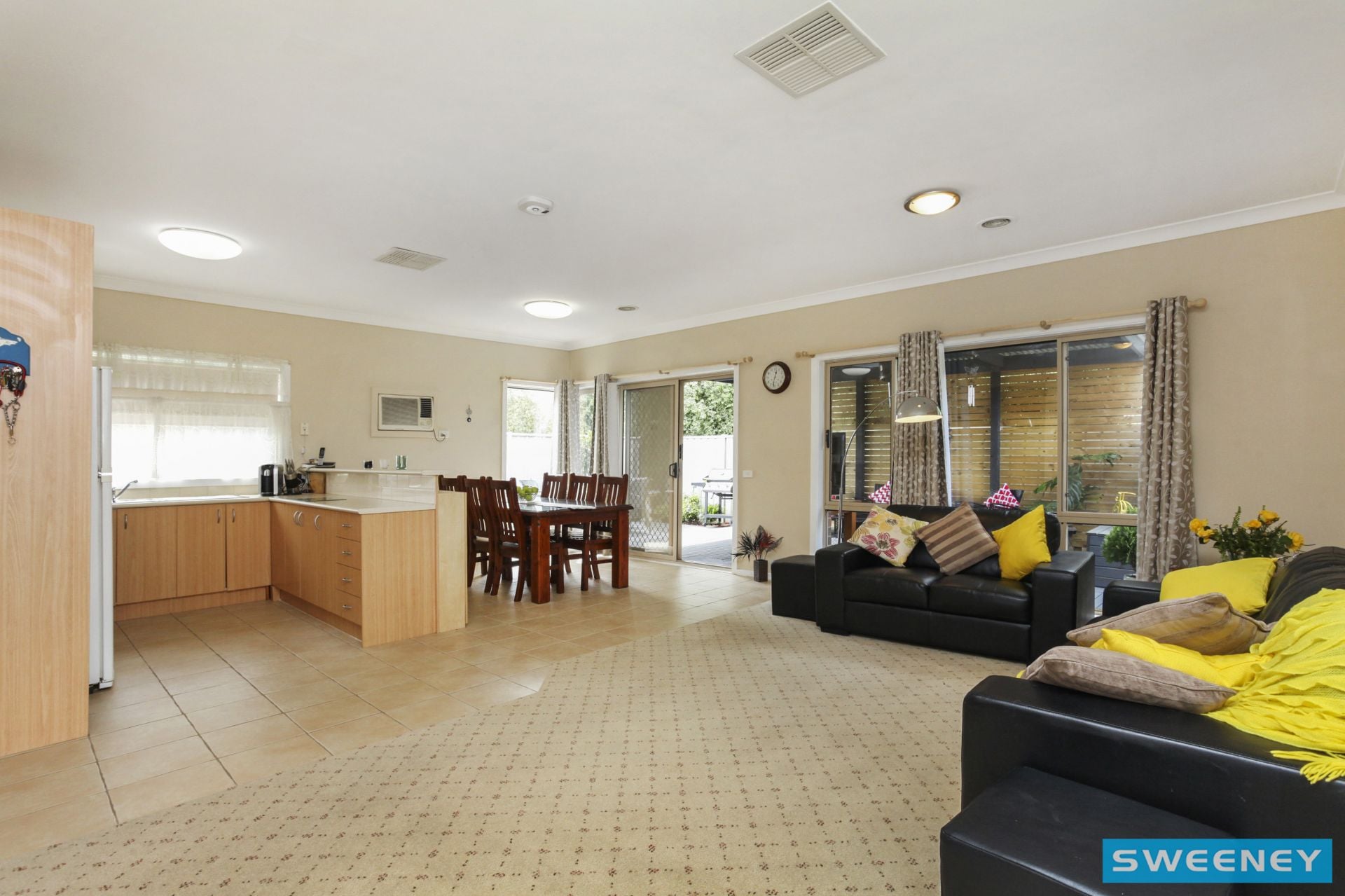 11 Netherton Place, Caroline Springs - Thumbnail 6