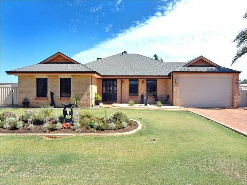 Real Estate For Sale 3 O'Meara Drive Burekup , WA