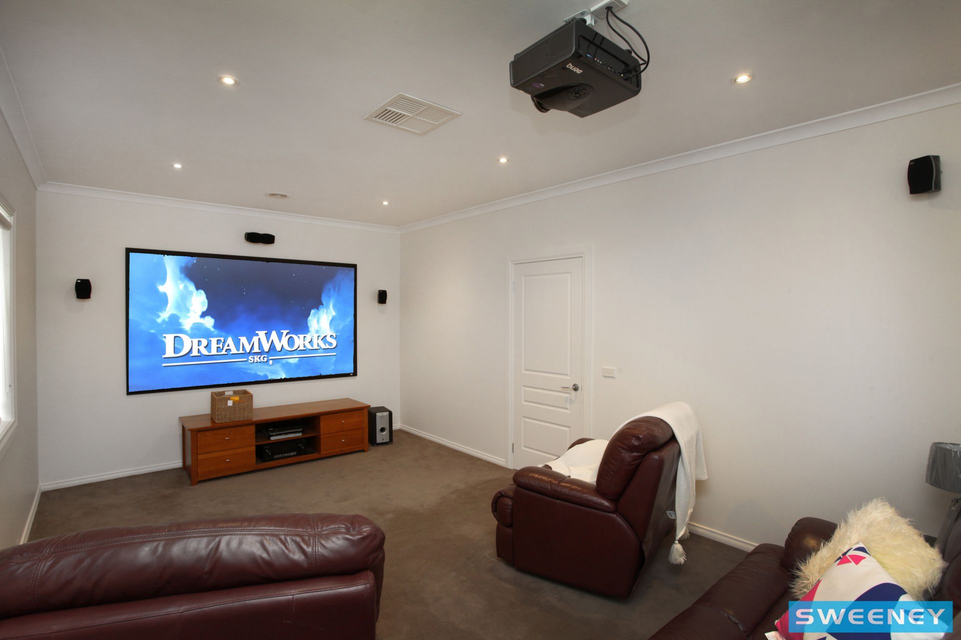 17 Lauriston Quay, Caroline Springs - Thumbnail 6
