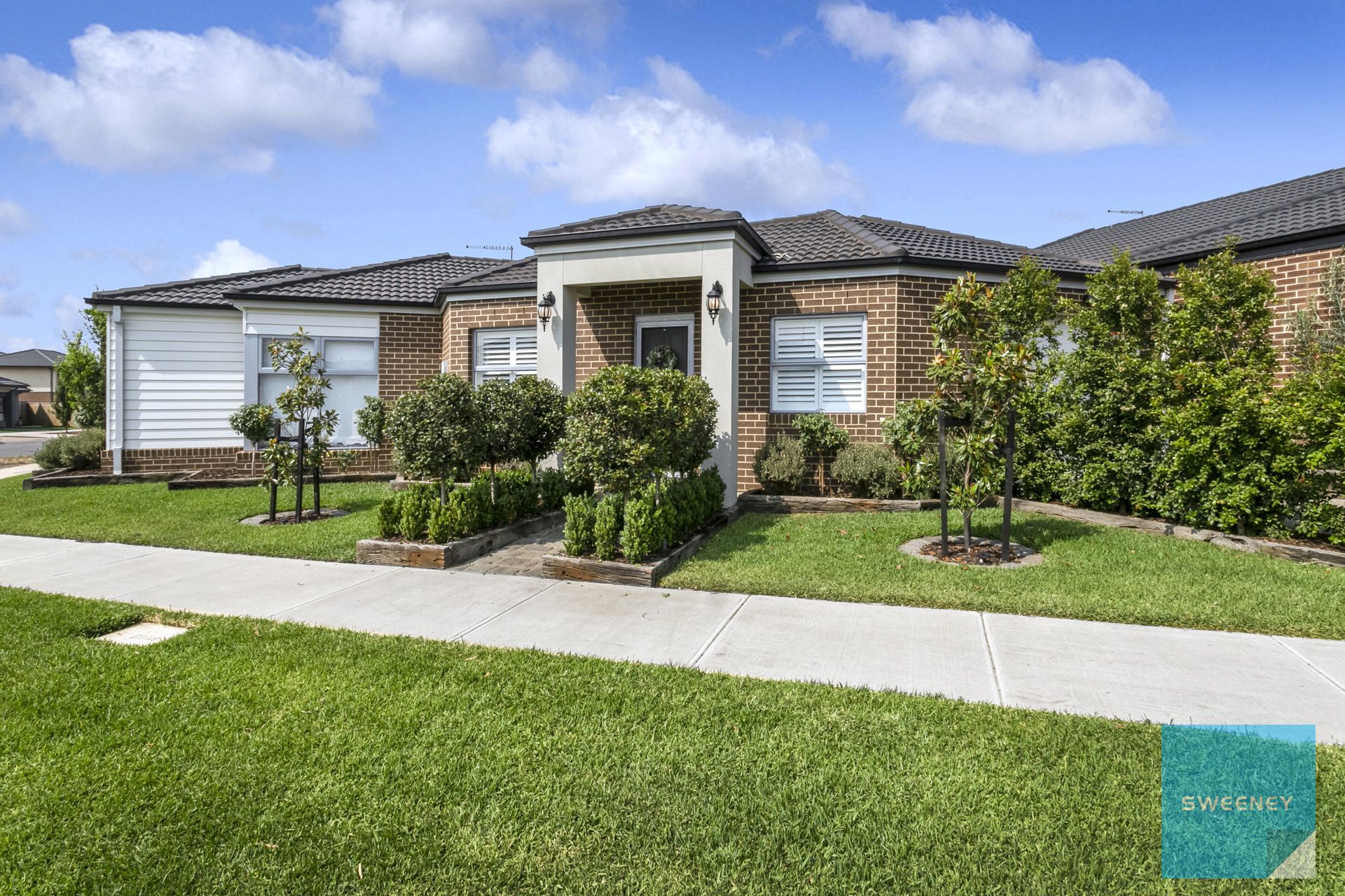 15 Jardine Drive, Fraser Rise - Thumbnail 2