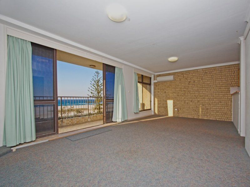 CENTRE COURT 34 Musgrave Street KIRRA QLD, Kirra - Thumbnail 4