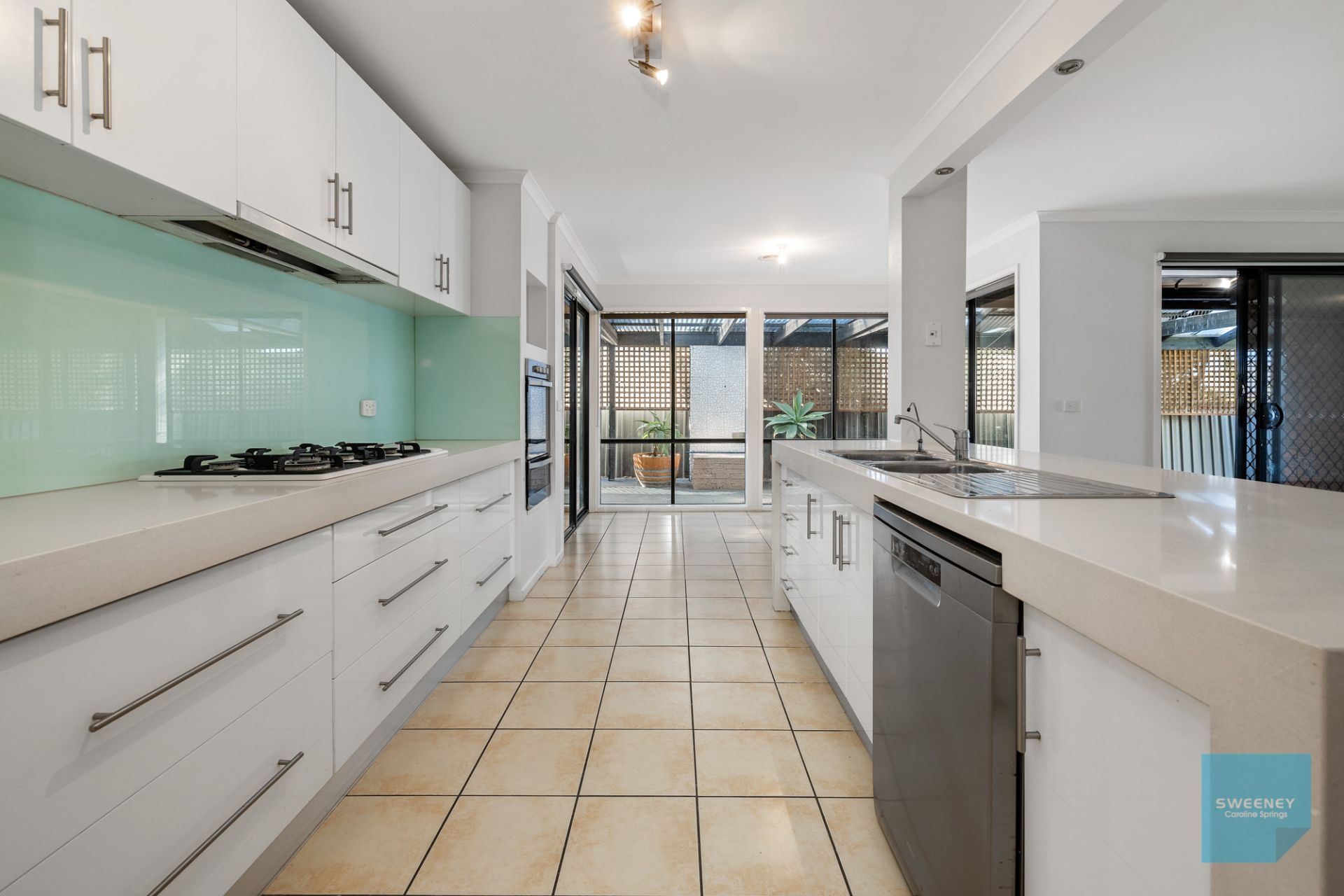 9 Billabong Court, Burnside - Thumbnail 6