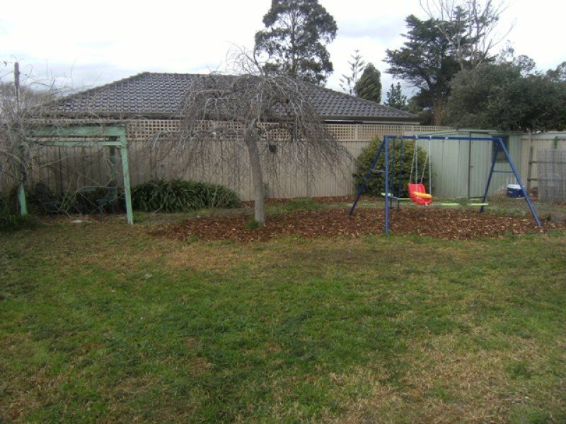 2 Davitt Drive, Deer Park - Thumbnail 6