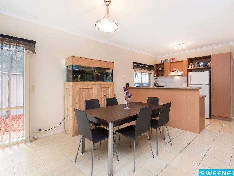 15 Salina Walk, Caroline Springs - Thumbnail 3