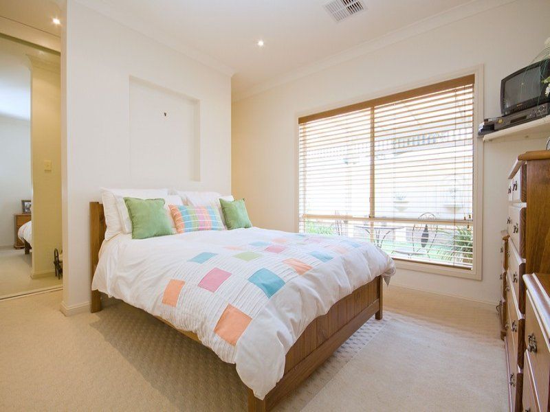 23 Bluestone Drive Walkley Heights 5098