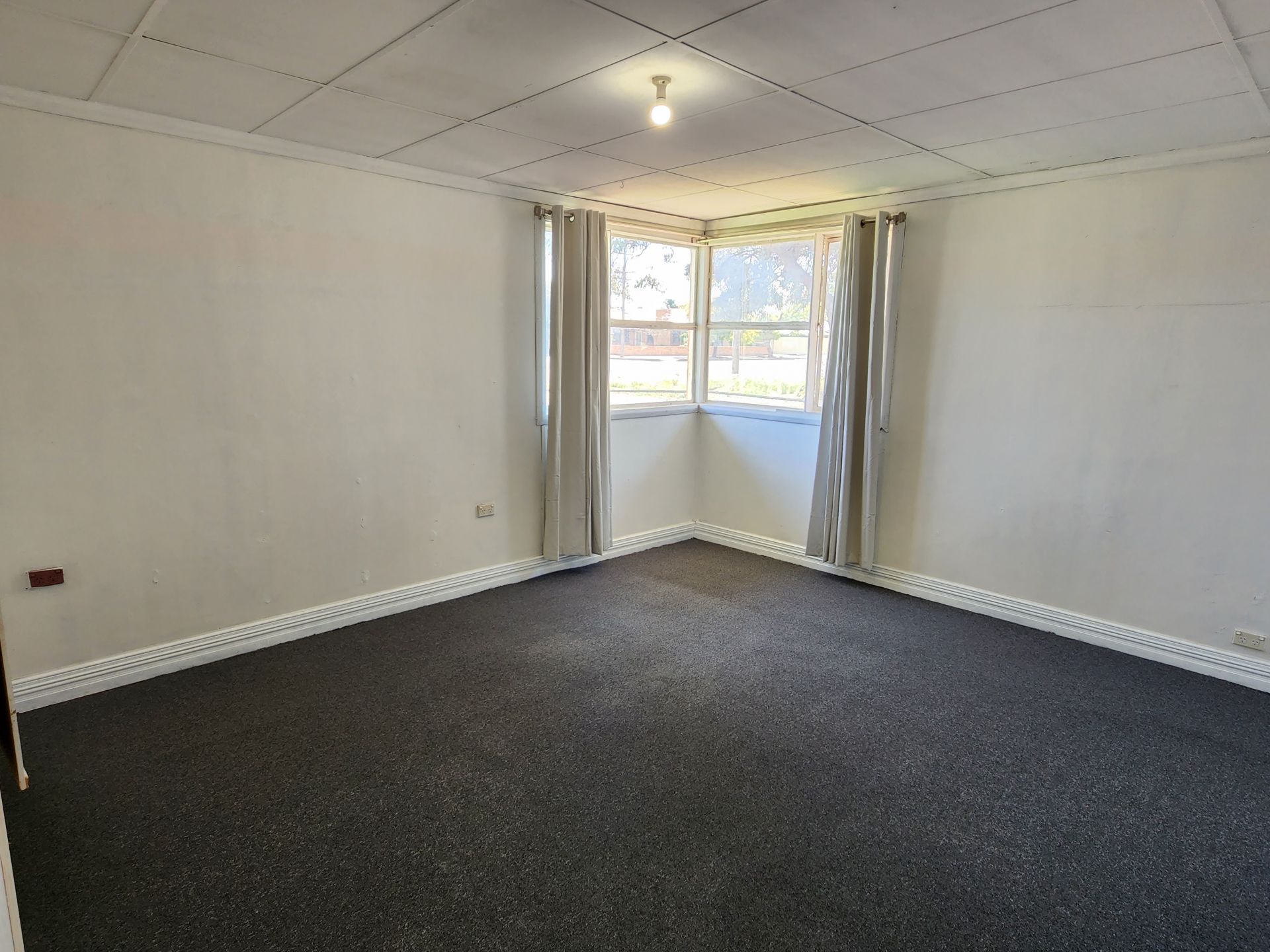 7 Bonanza Street, Broken Hill Outback Real Estate