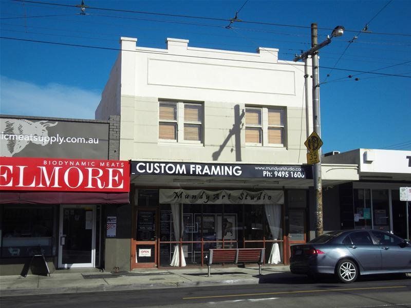 SHOP/OFFICE WITH RESIDENCE