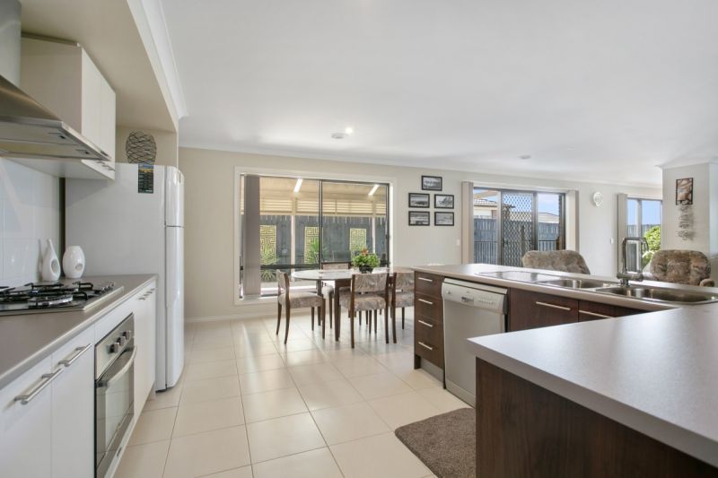 28 Penleigh Crescent Ocean Grove VIC, Ocean Grove - Thumbnail 3