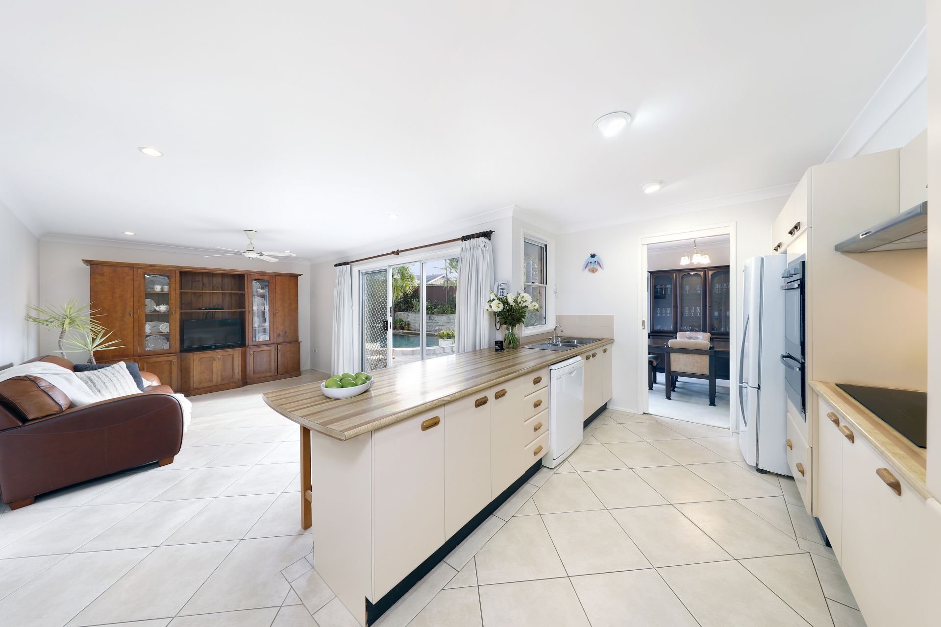 78 Warrangarree Drive, Woronora Heights, Woronora Heights - Thumbnail 5
