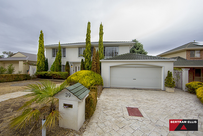 39 Ivo Whitton Circuit, Kambah - Thumbnail 2