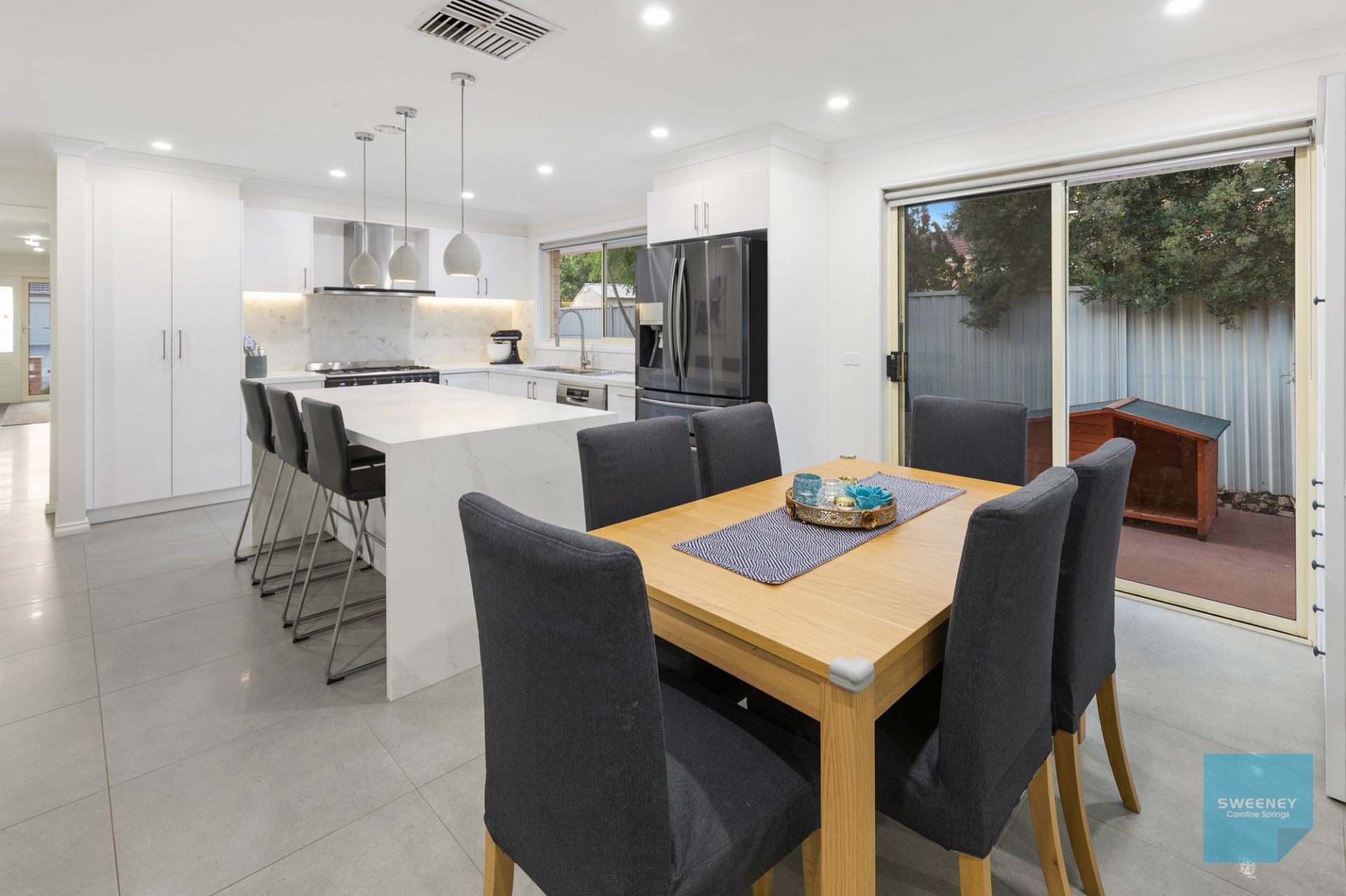 8 Abbington Crescent, Caroline Springs - Thumbnail 5