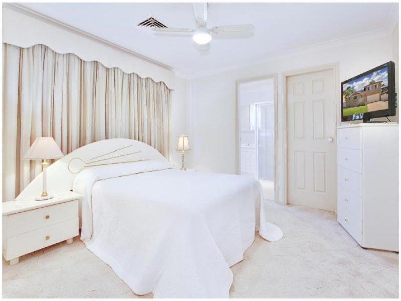 12 Toll House Way, Windsor - Thumbnail 6
