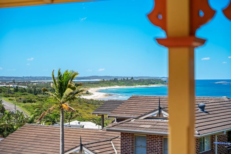 6 Gem Close, Caves Beach - Thumbnail 2