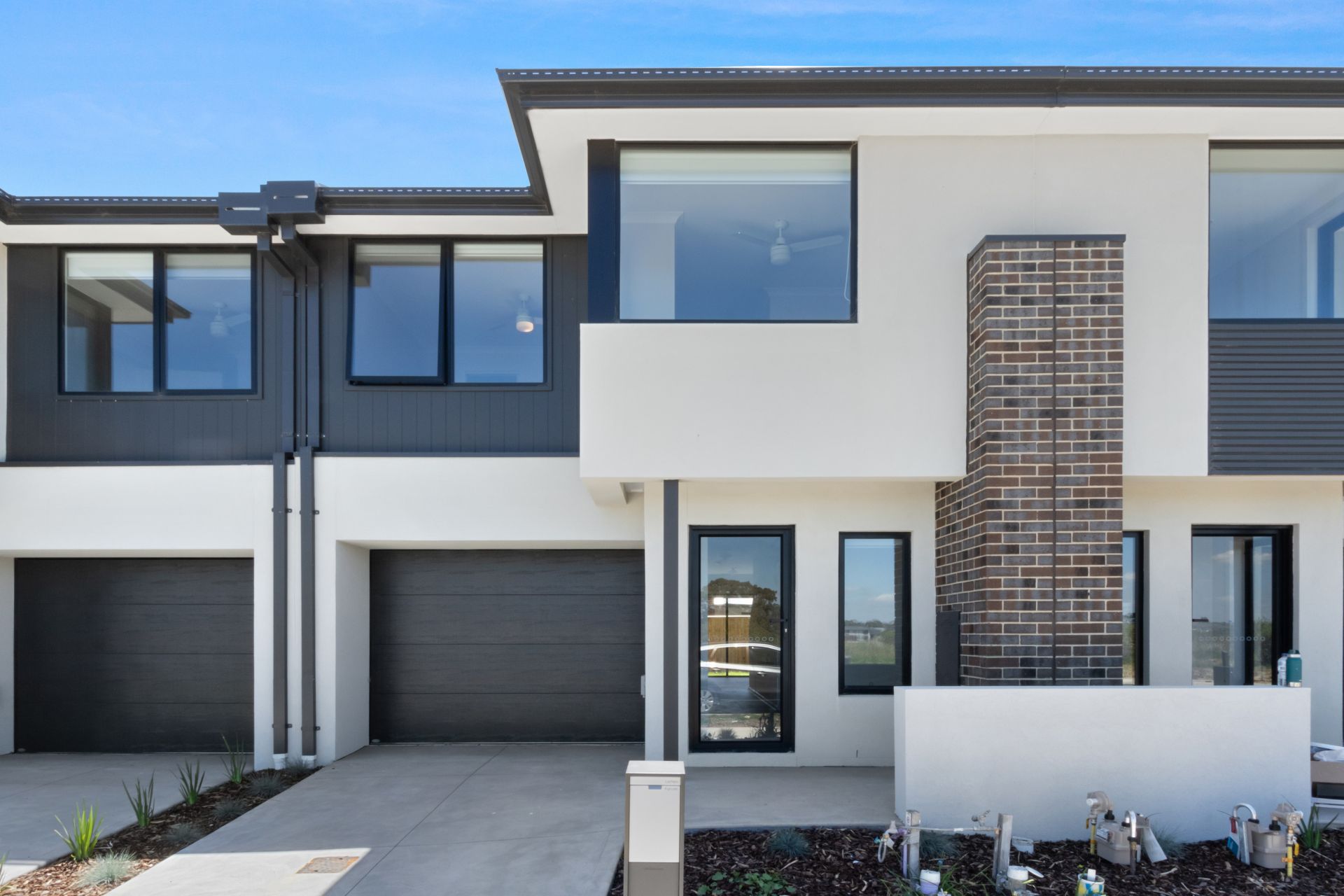 Parkland Views townhouse
