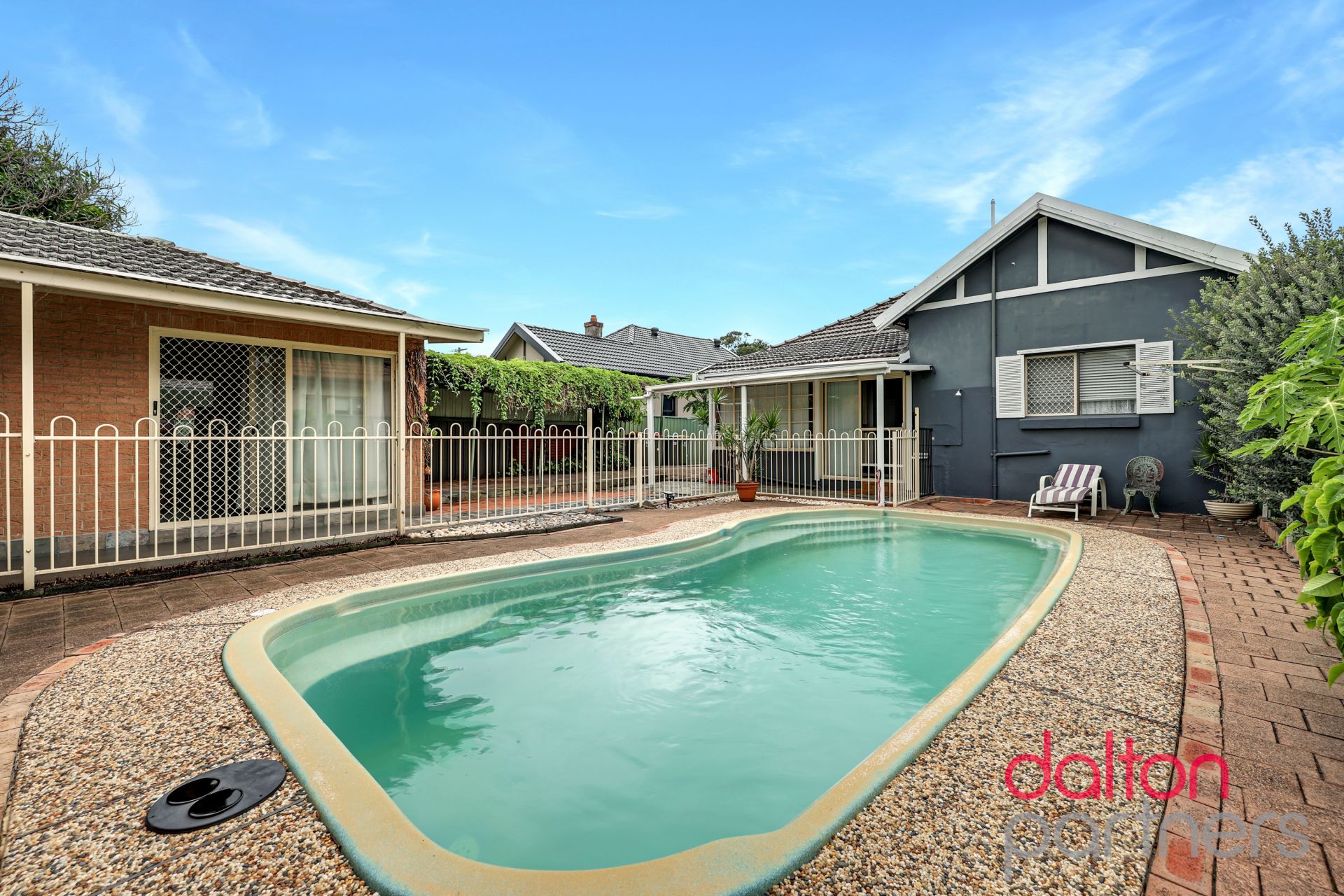 94 Gordon Avenue, Hamilton South Dalton Partners The Junction