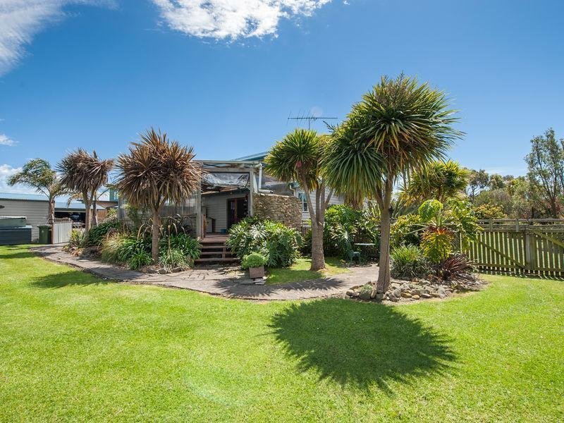 17 Ocean Park Drive, Apollo Bay, VIC, Apollo Bay - Thumbnail 2