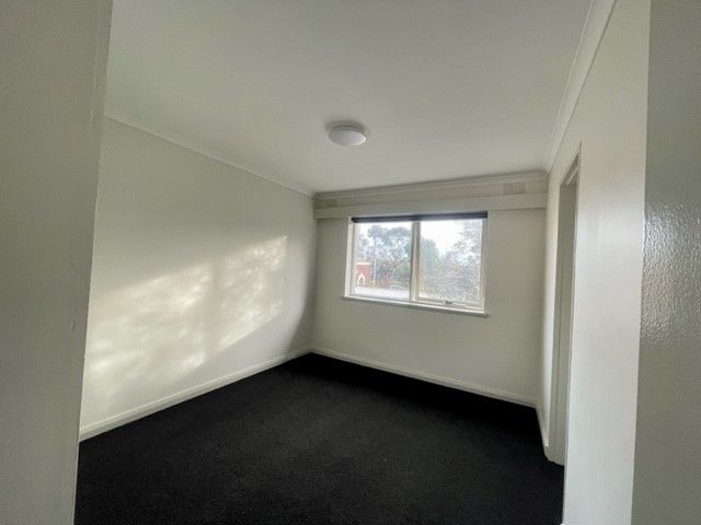 Newly Renovated in a superb location!