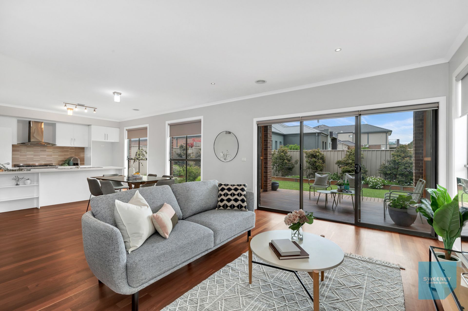 119 Oakview  Parade, Caroline Springs - Thumbnail 4