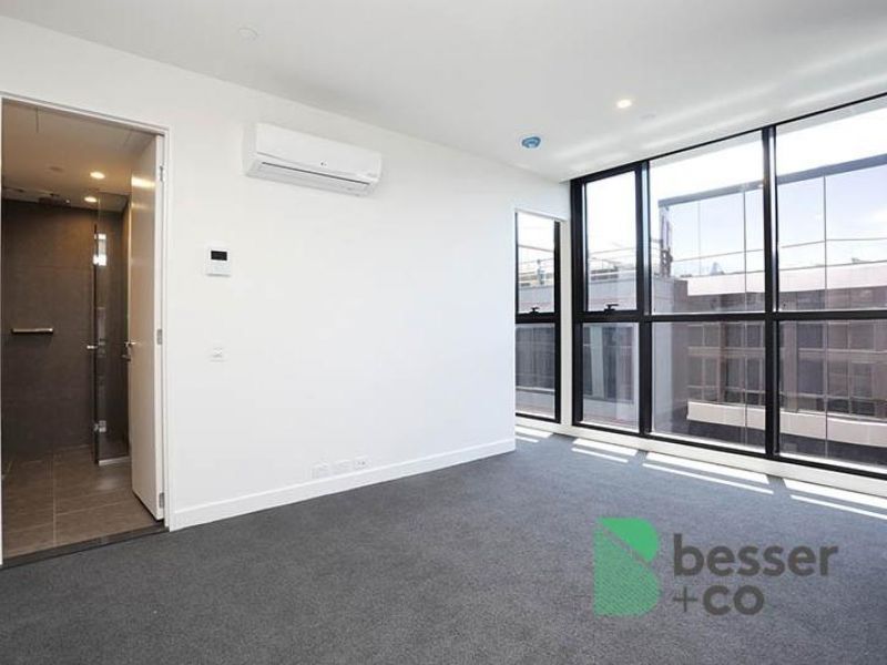 708/555 St Kilda Road, Melbourne - Thumbnail 5