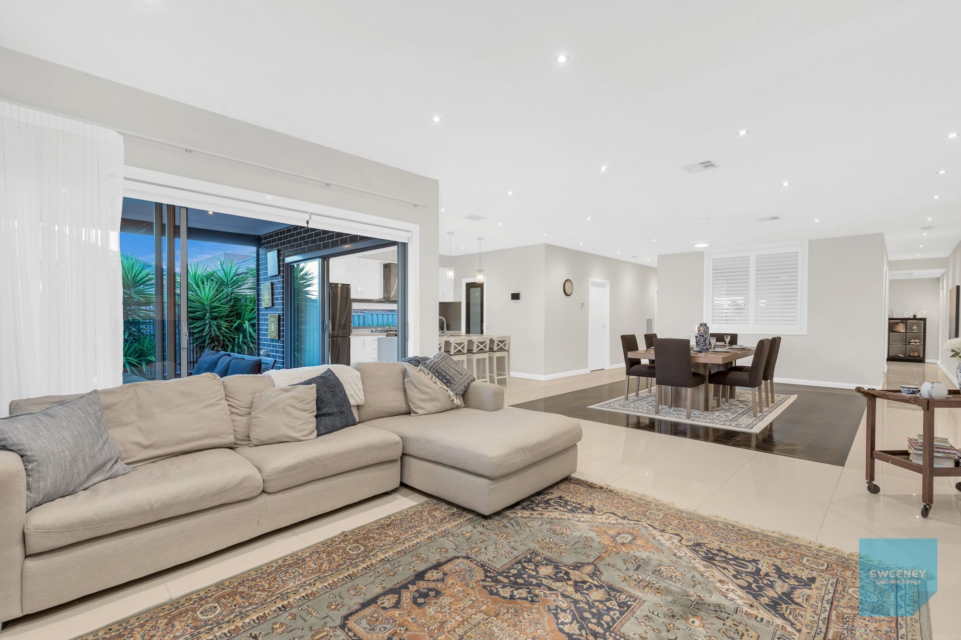 11 Caesia Way, Caroline Springs - Thumbnail 7