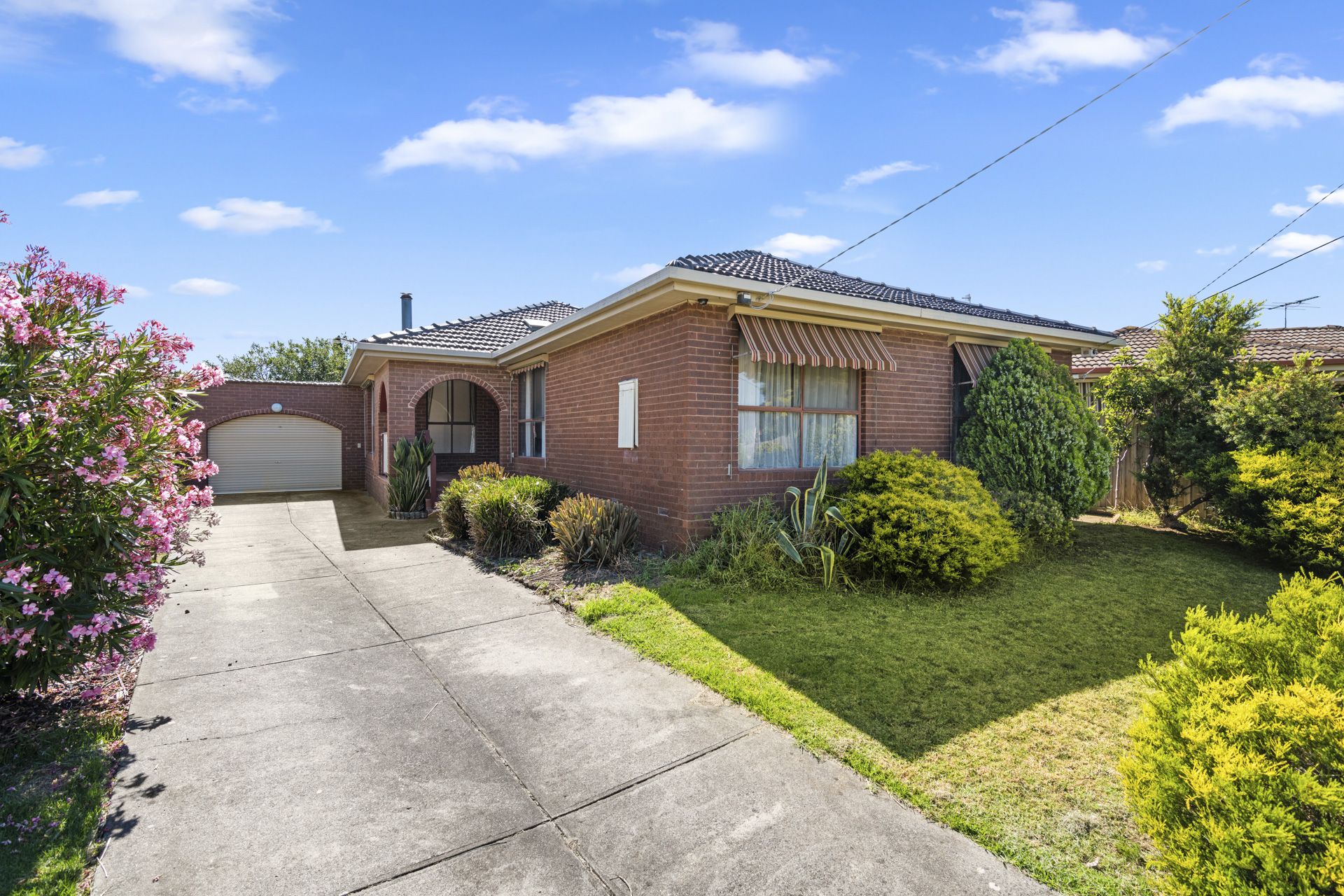 WELL SOUGHT- AFTER LOCATION