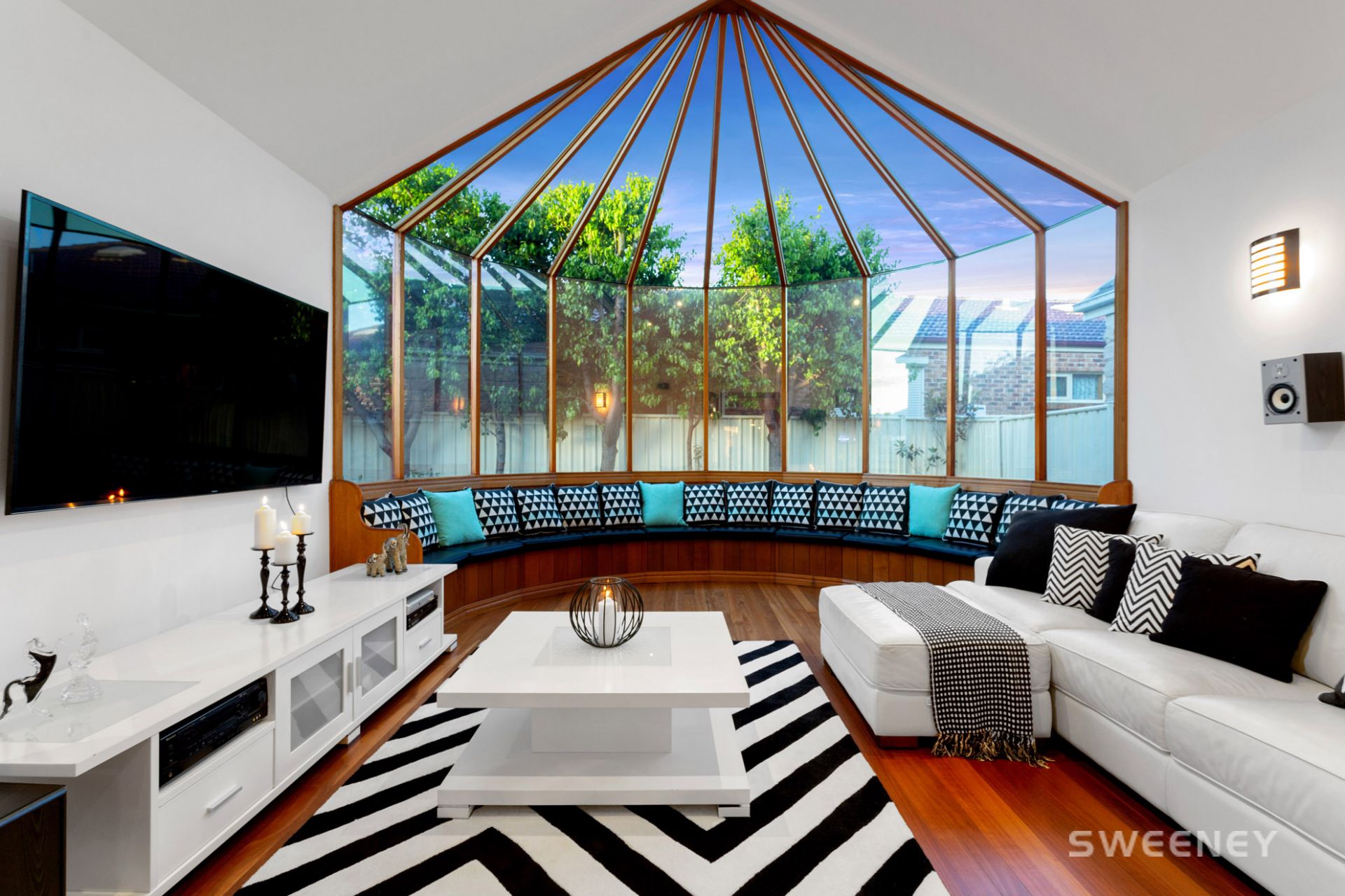 32 Markham Way, Altona Meadows - Thumbnail 5