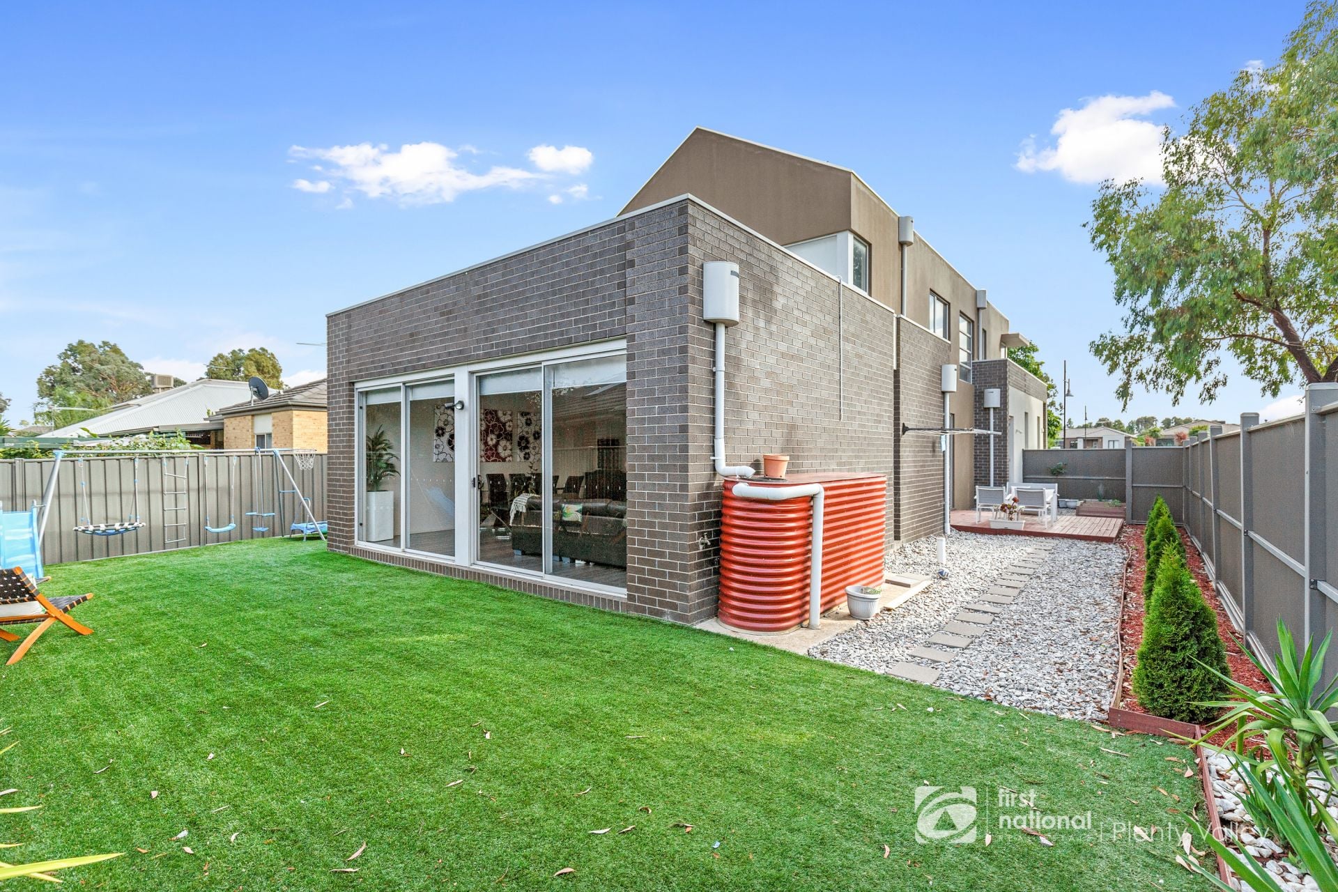 9 Langdon Drive Mernda, Mernda - Thumbnail 2