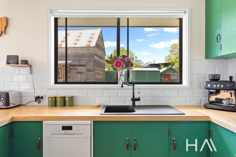 59 William Street Westbury, Westbury - Thumbnail 5