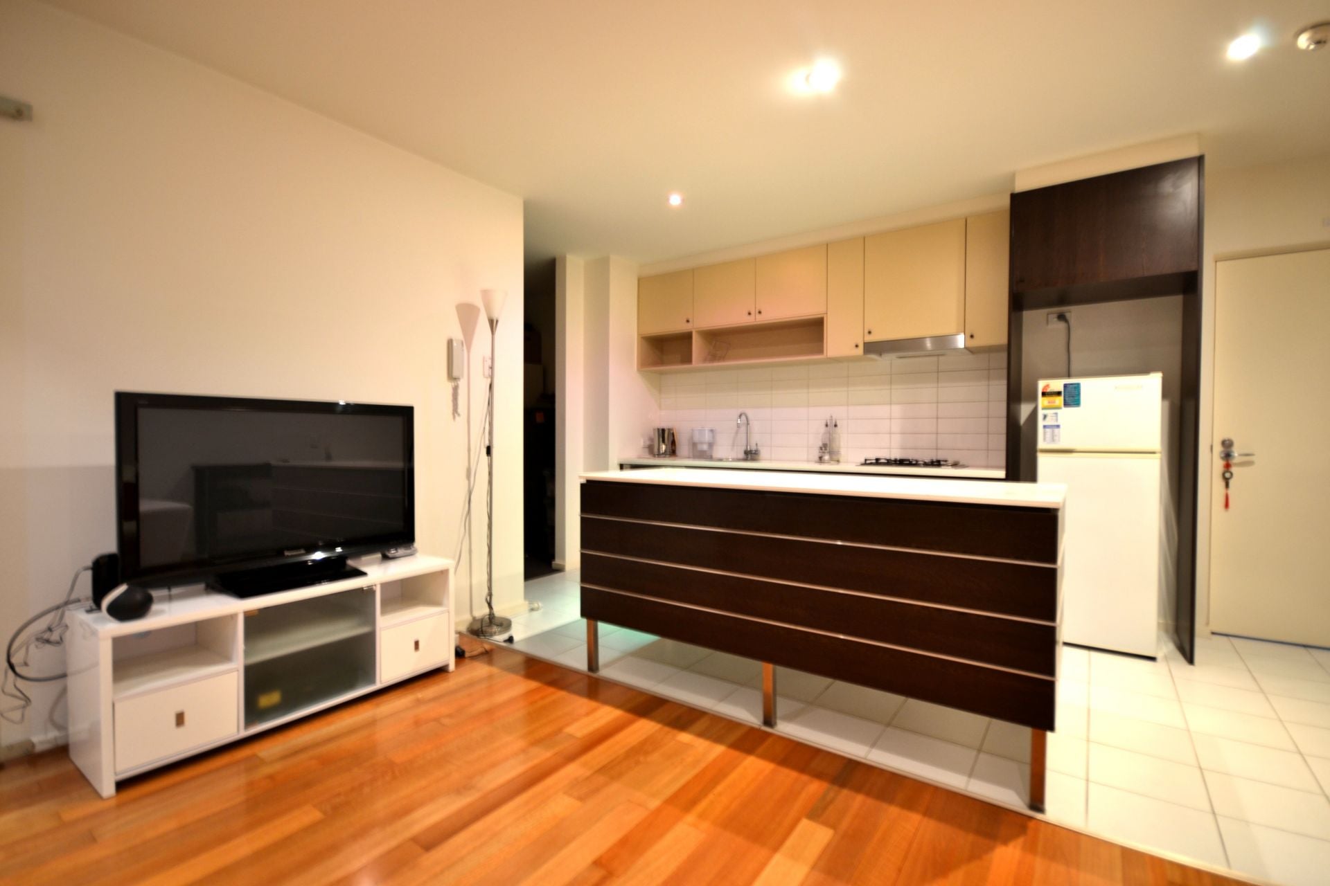 FULLY FURNISHED & THE MOST SPACIOUS ONE BEDROOM APARTMENT IN TOWN!!
