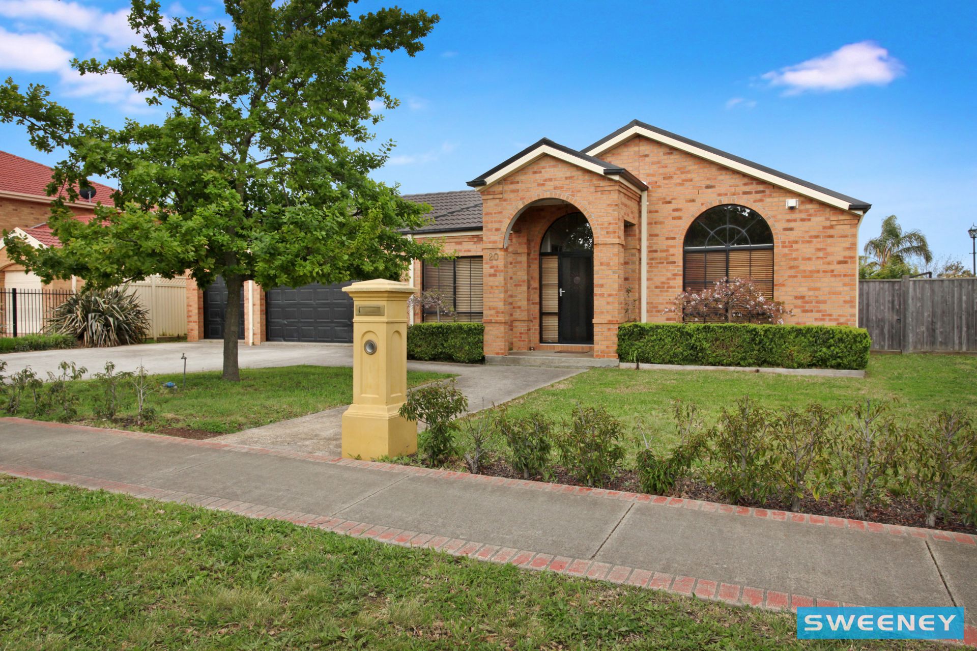 20 St Georges Avenue, Caroline Springs - Thumbnail 2