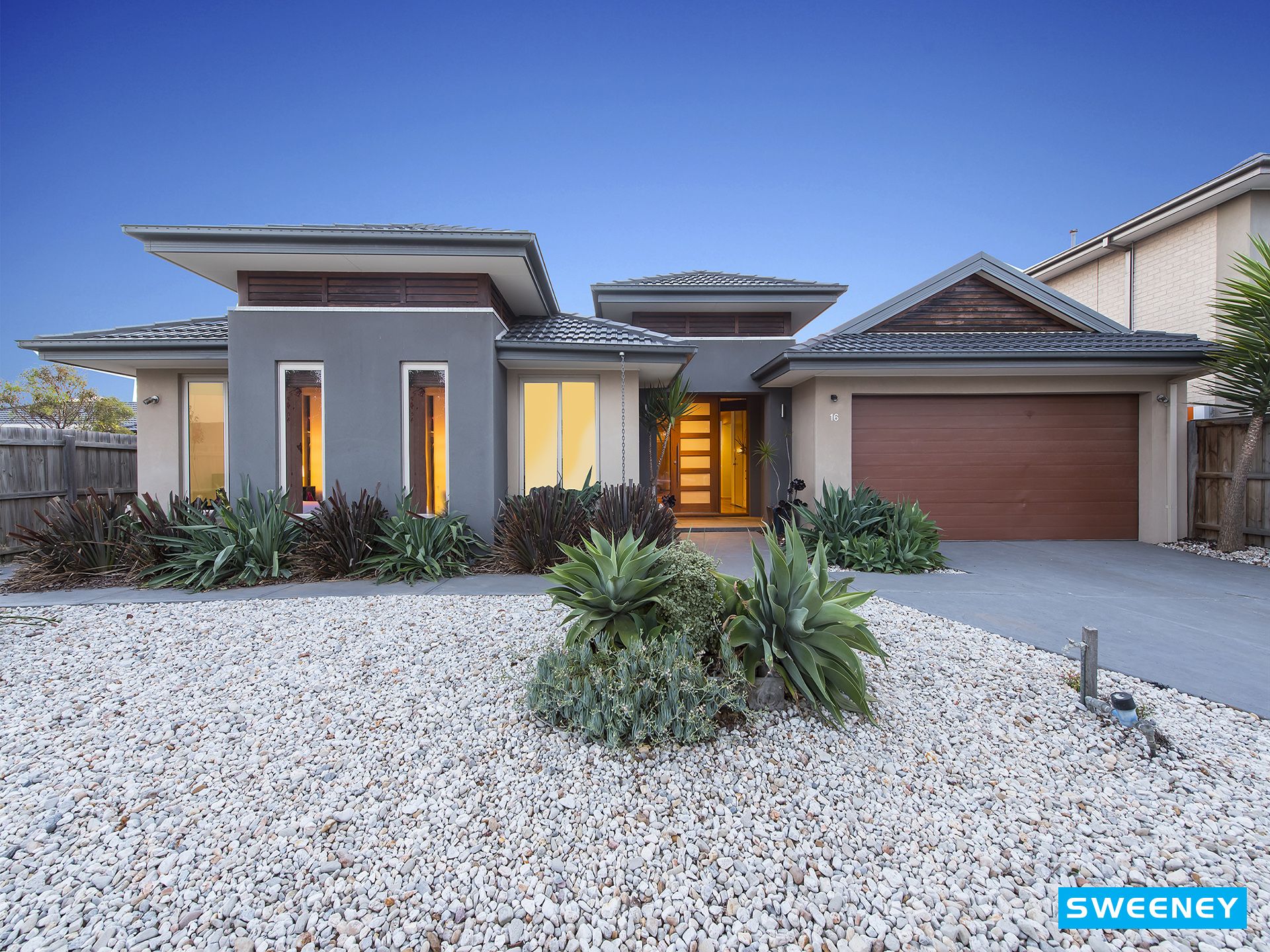 16 Woolwich Way, Taylors Hill - Thumbnail 3