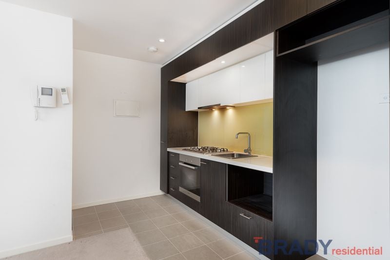 606/8 Sutherland Street MELBOURNE VIC, Melbourne - Thumbnail 4