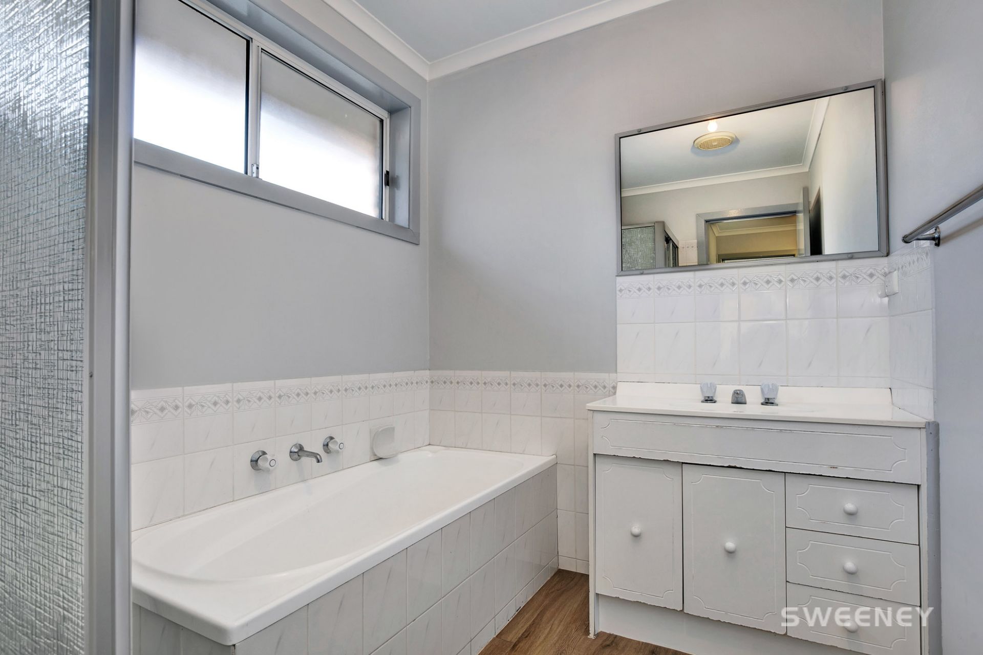 1/136 Queen Street, Altona - Thumbnail 8
