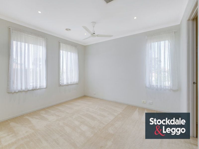 8 Sanderling Avenue SOUTH MORANG, South Morang - Thumbnail 8