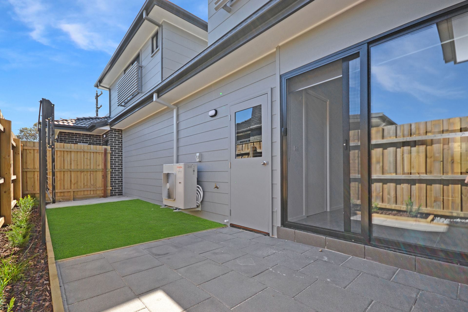 AS NEW, QUALITY BUILT AND AN UNBEATABLE LOCATION