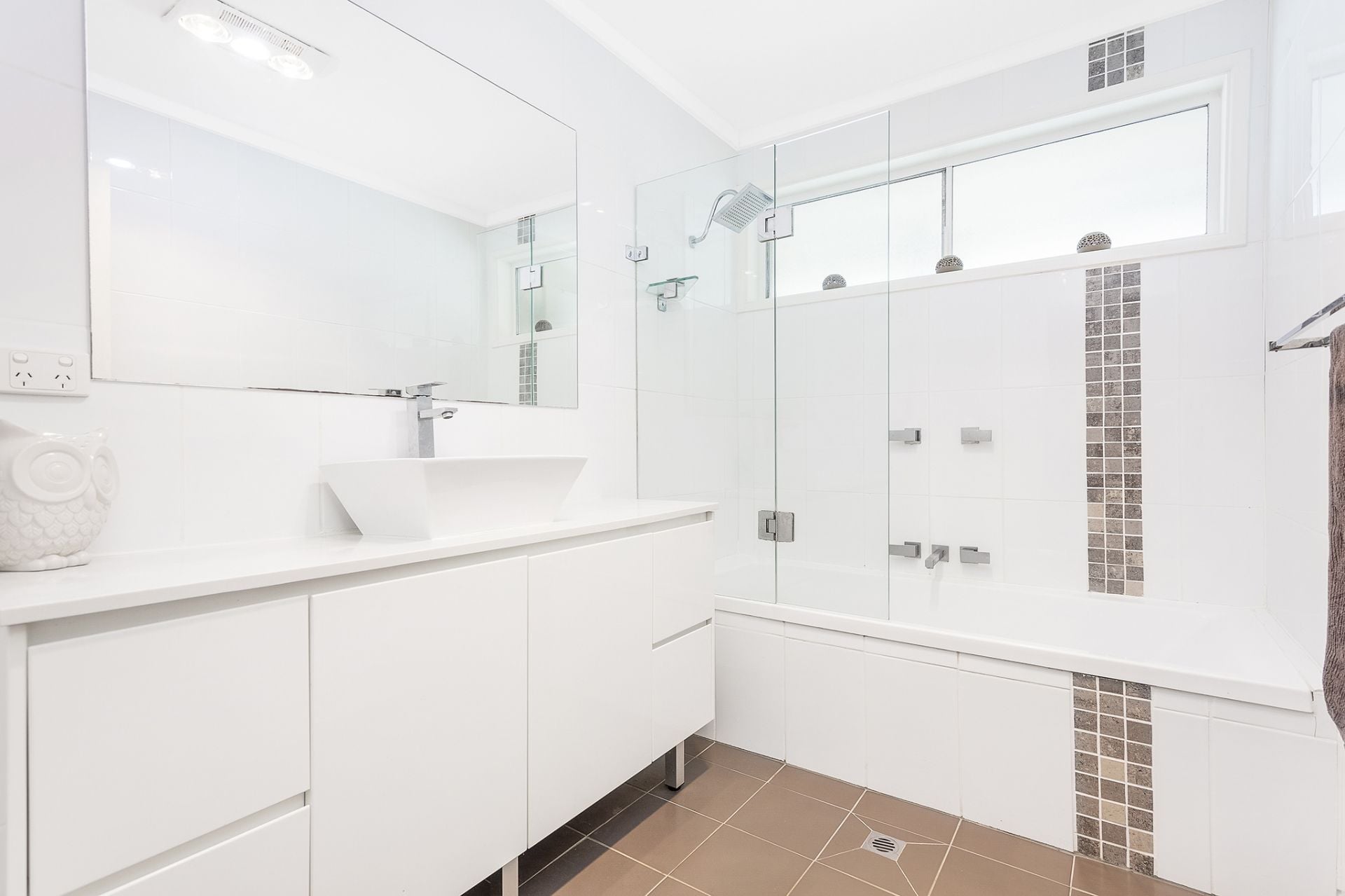 6 Amitaf Avenue Caringbah South NSW, Caringbah South - Thumbnail 6