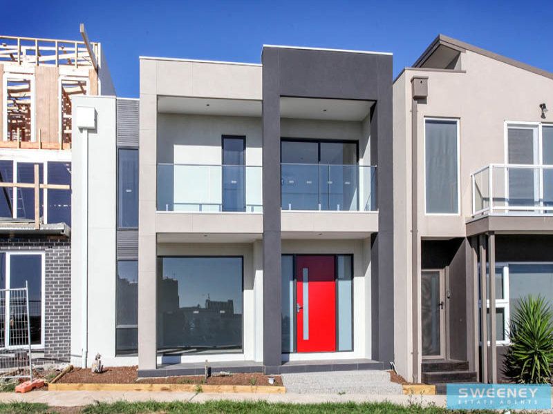 118 The Esplanade, Caroline Springs - Thumbnail 2