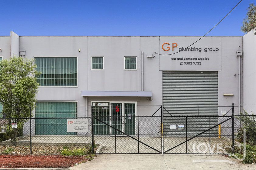 MODERN VERSATILE WAREHOUSE