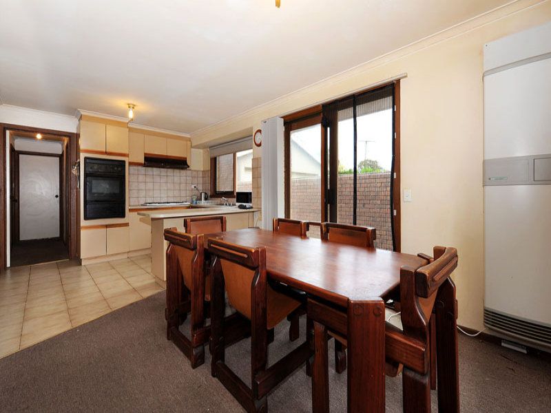 1/229 Queen Street, Altona - Thumbnail 7