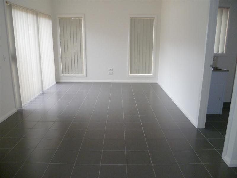 Near New One Bedroom Unit Plus Study!