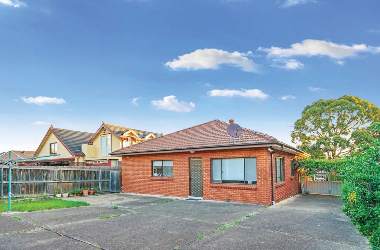 Real Estate For Lease 7 Herbert Street West Ryde , NSW