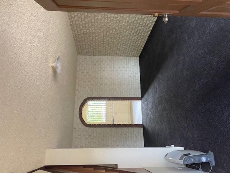 4/1329 Centre Road Clayton