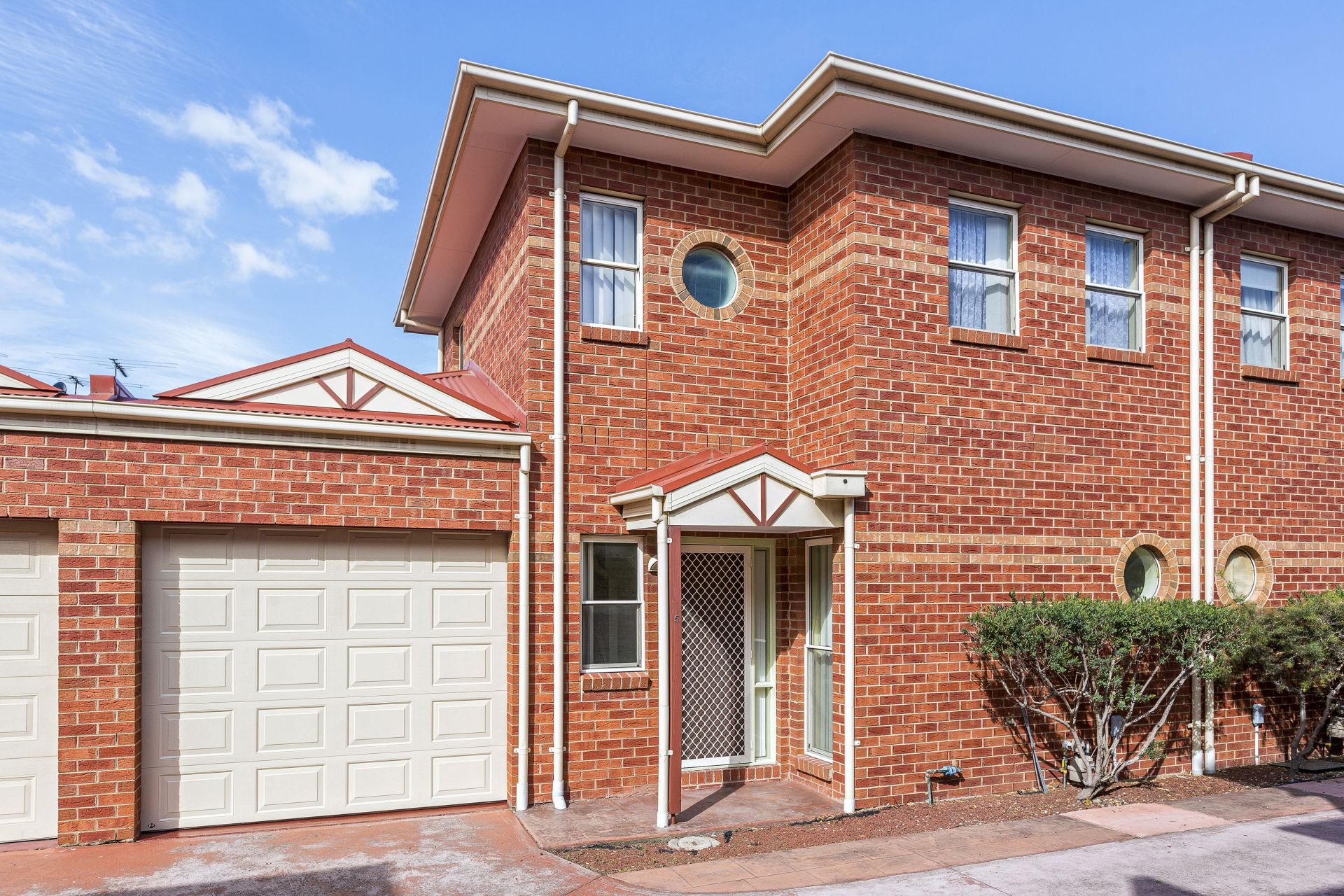 5/140 Rupert Street, West Footscray - Thumbnail 2